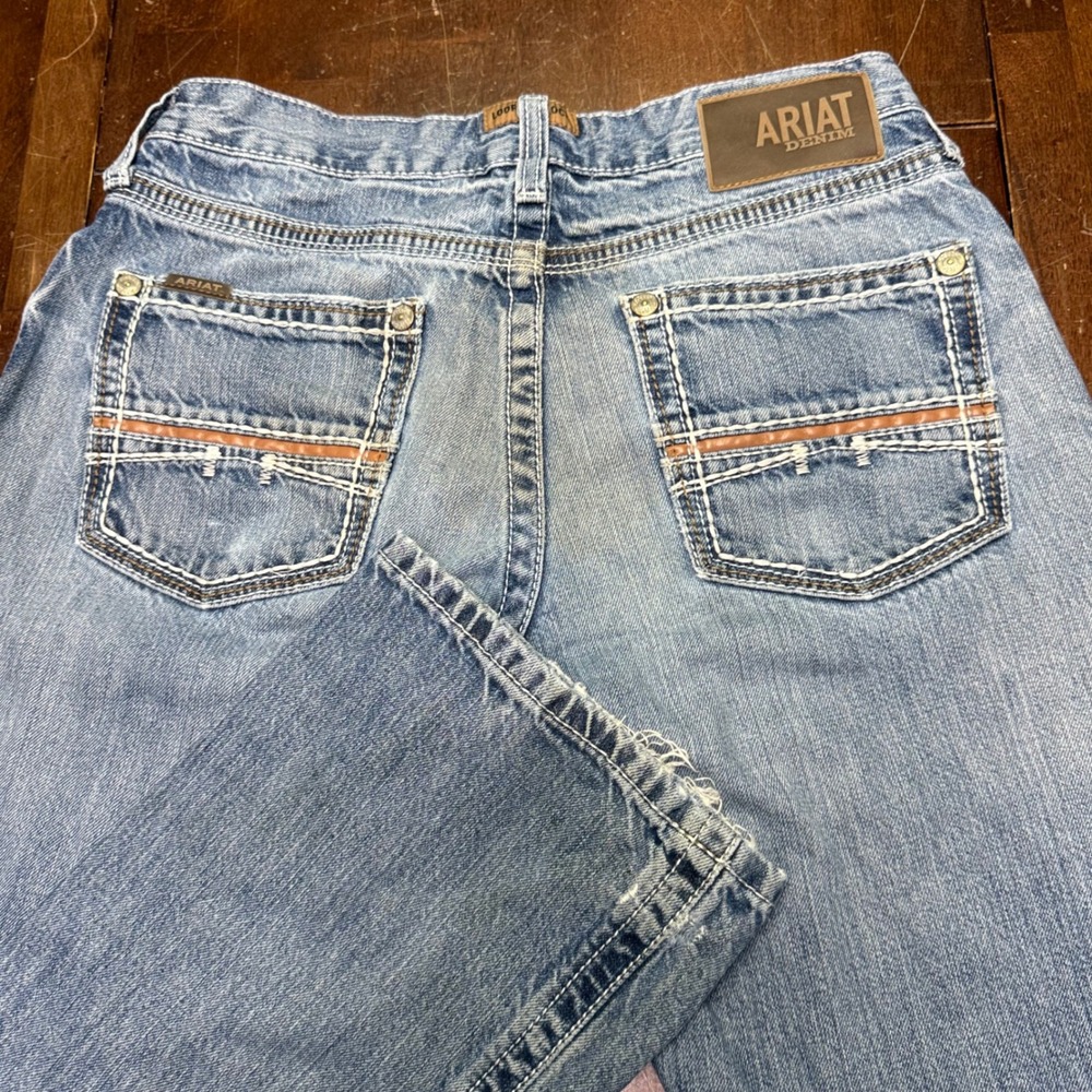 Ariat M4 Coltrane Bootcut Jeans Mens 30x32 Light Wash Relaxed Fit Denim